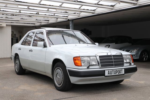 Mercedes-Benz 300 E - W124 im Sammlerzustand aus 1. Hand H-Zu.