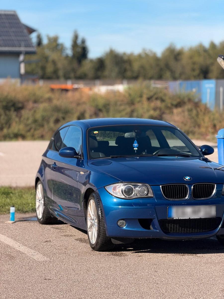 BMW 120
