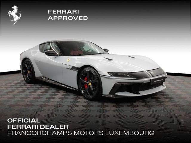 FERRARI 12Cilindri