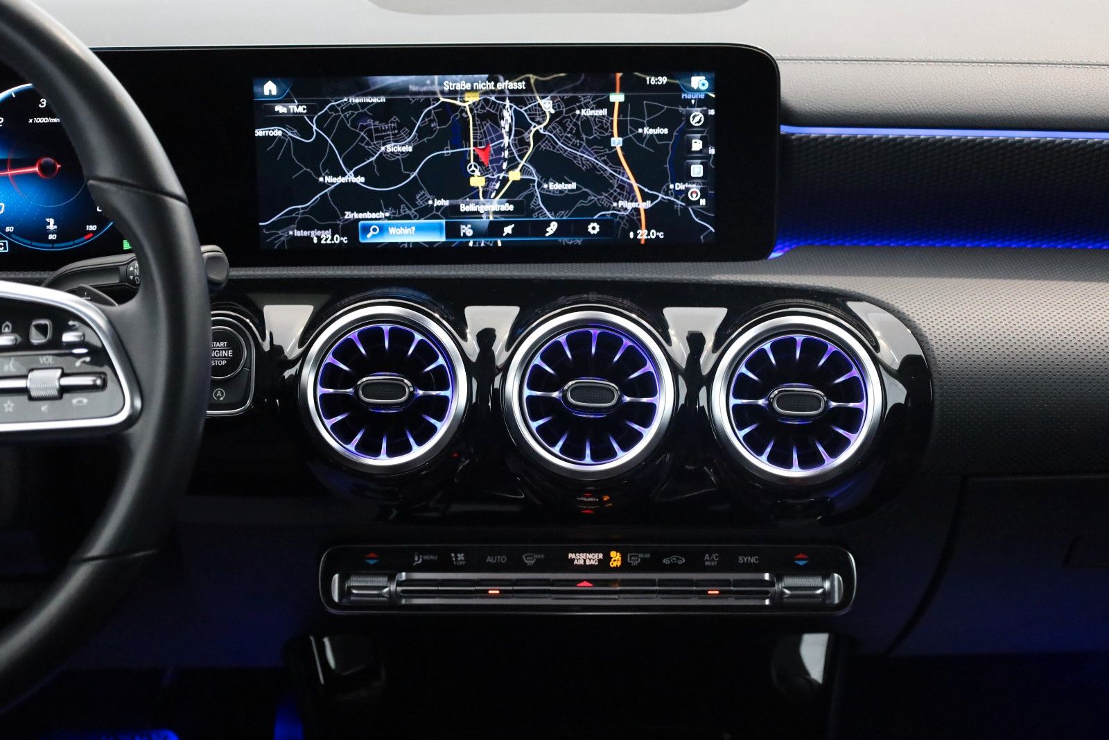 Fahrzeugabbildung Mercedes-Benz CLA 220d SB Progressive,SH,Navi,LED,Kamera +WR