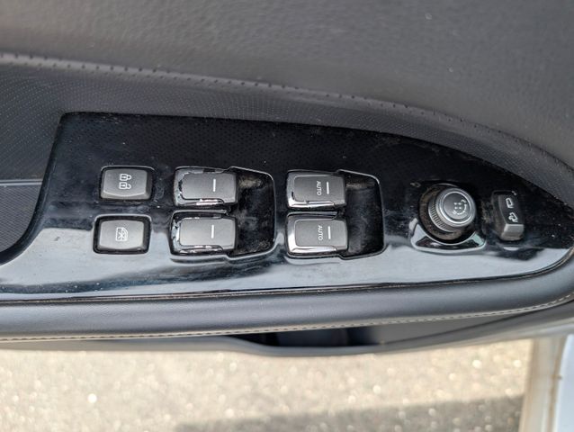 Ssangyong REXTON 2.2 Diesel e-XDi 220 Sapphire 4WD