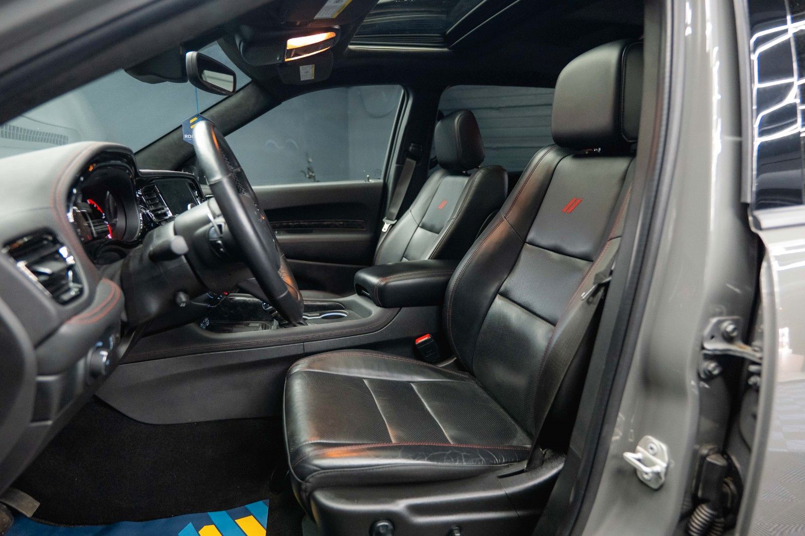 Fahrzeugabbildung Dodge Durango 5.7 V8 R/T 4x4 Night-Paket Modell 22 ACC