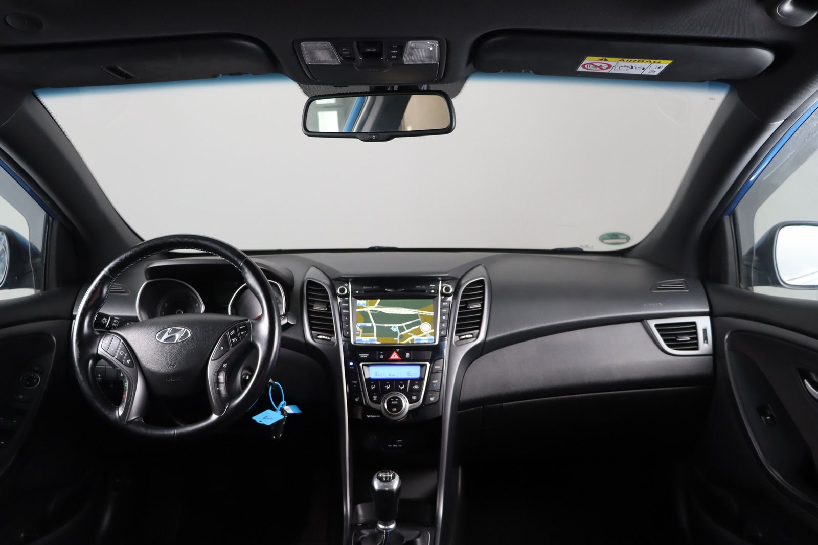 Fahrzeugabbildung Hyundai i30 Passion * Navi * RFK * Lenkradhzg.