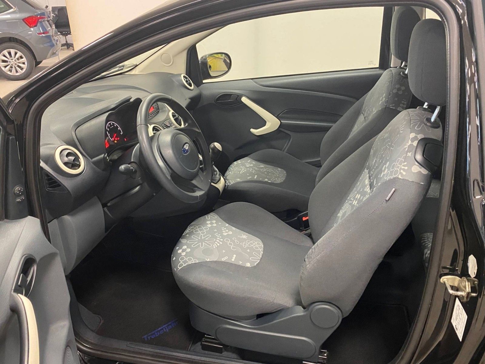 Fahrzeugabbildung Ford Ka/Ka+ 1,2 Trend + KLIMA+ TAGFAHRLICHT+wenig KM
