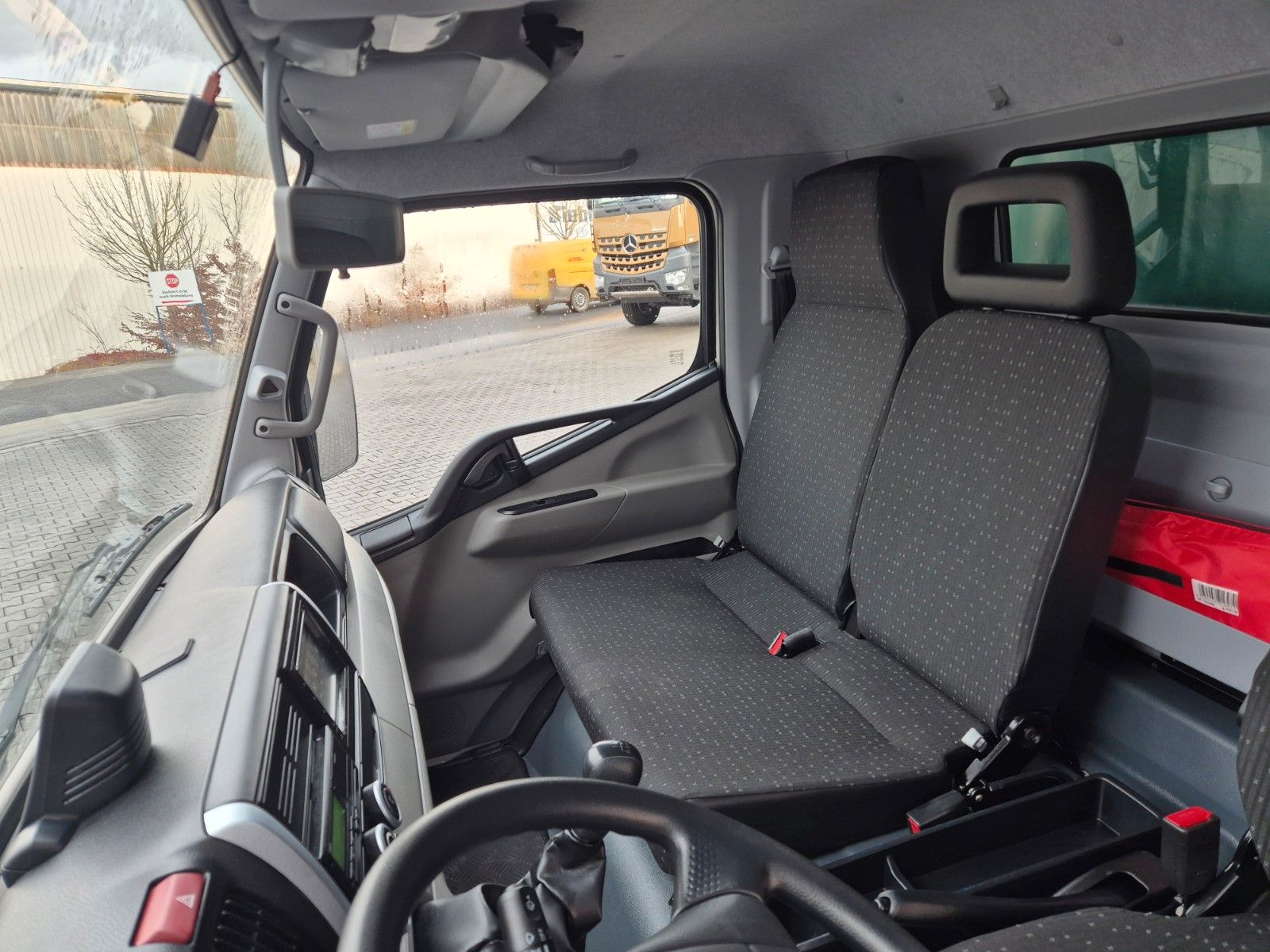 Fahrzeugabbildung Mitsubishi Canter 7C15 LBW Klima Navi Kamera AHK