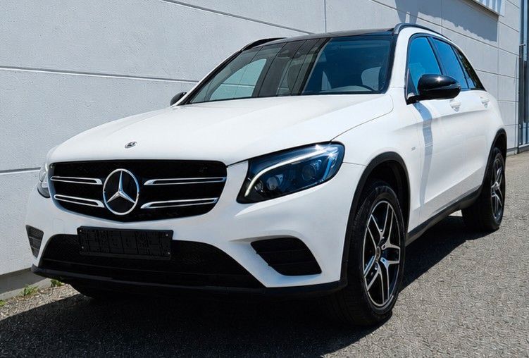 MERCEDES-BENZ GLC 350e 4M *AMG LINE*NIGHT*PANO*KAMERA*DIS*