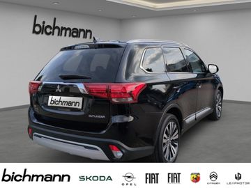 Mitsubishi Outlander - 6