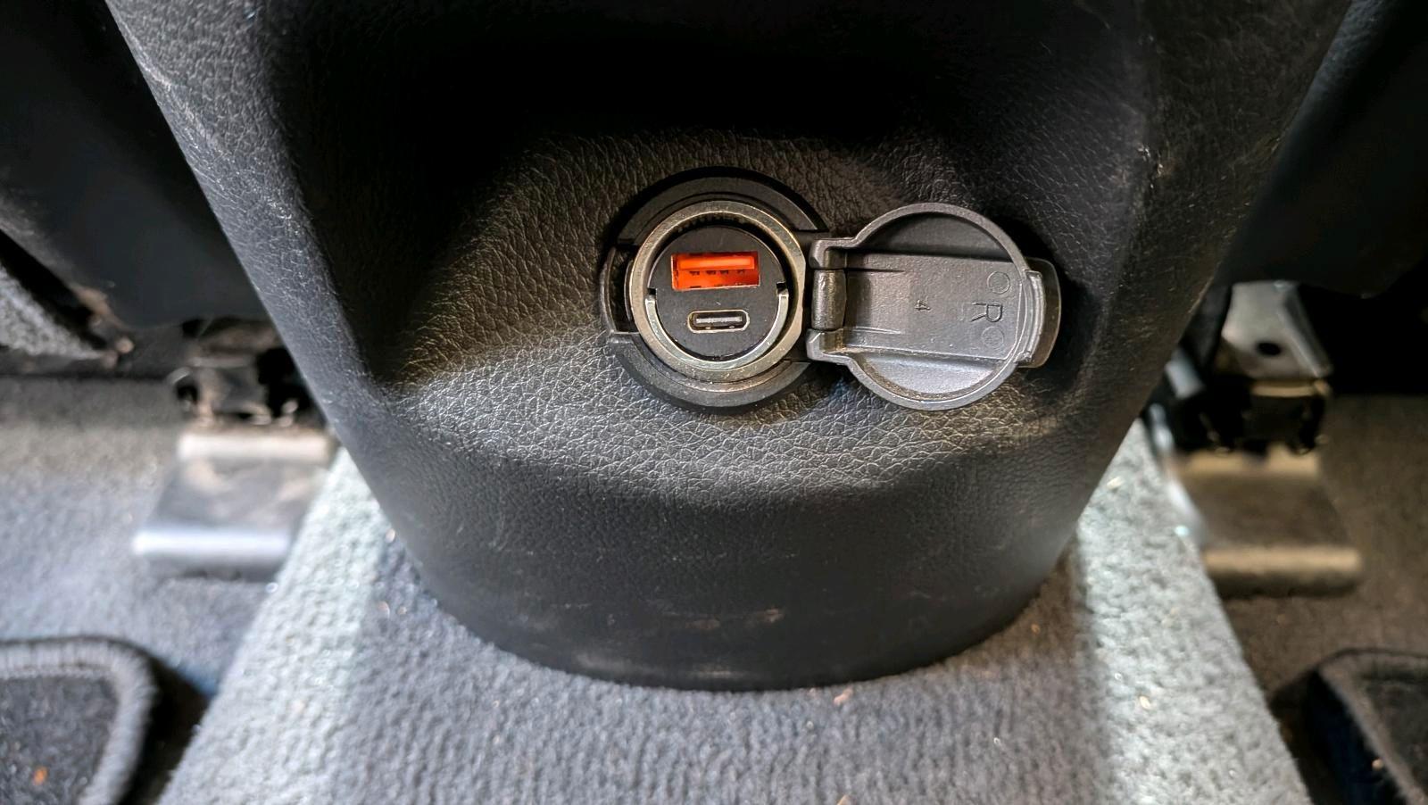 Hyundai i40 2013 — photo 11