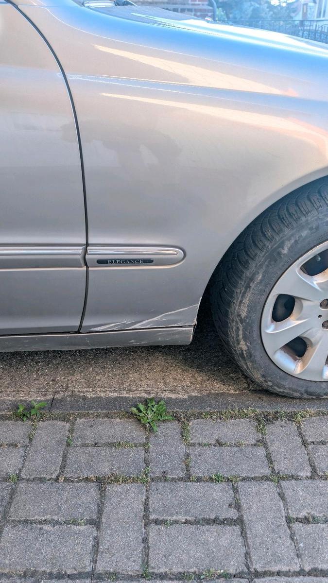 Mercedes-Benz C180 2004 — photo 8