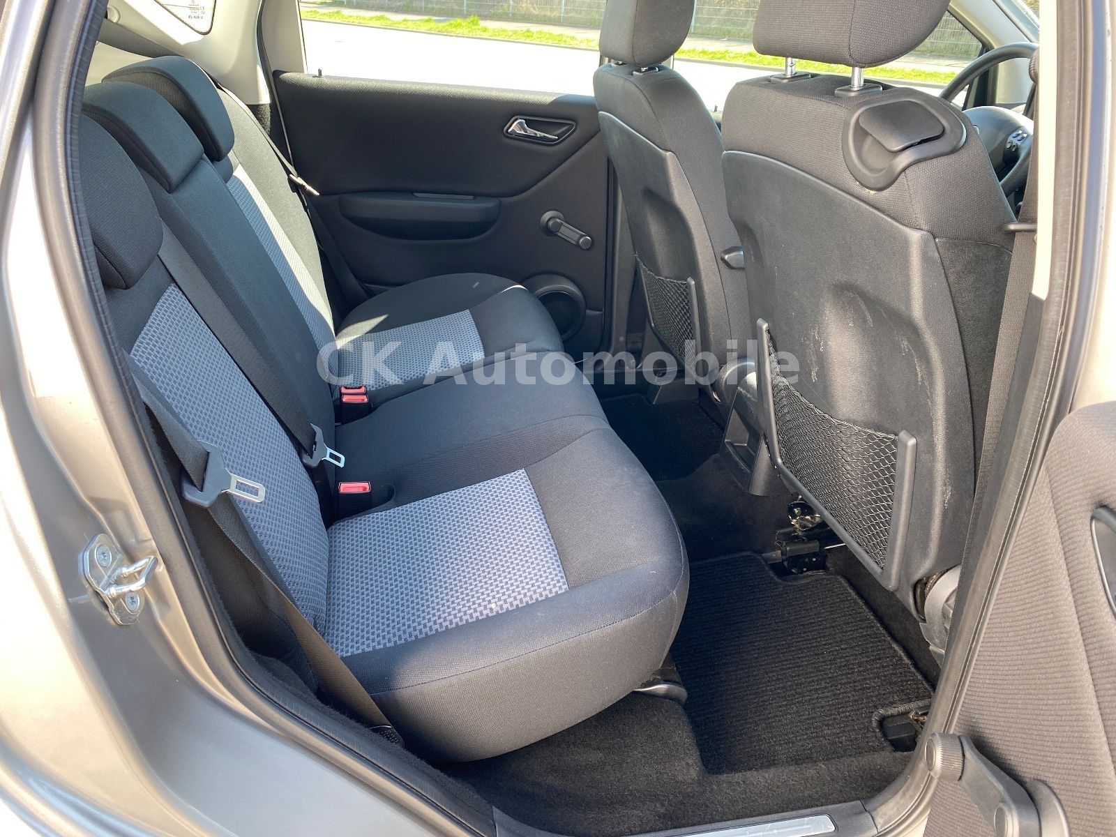 Fahrzeugabbildung Mercedes-Benz A 180 CDI/Klimaanlage/PDC