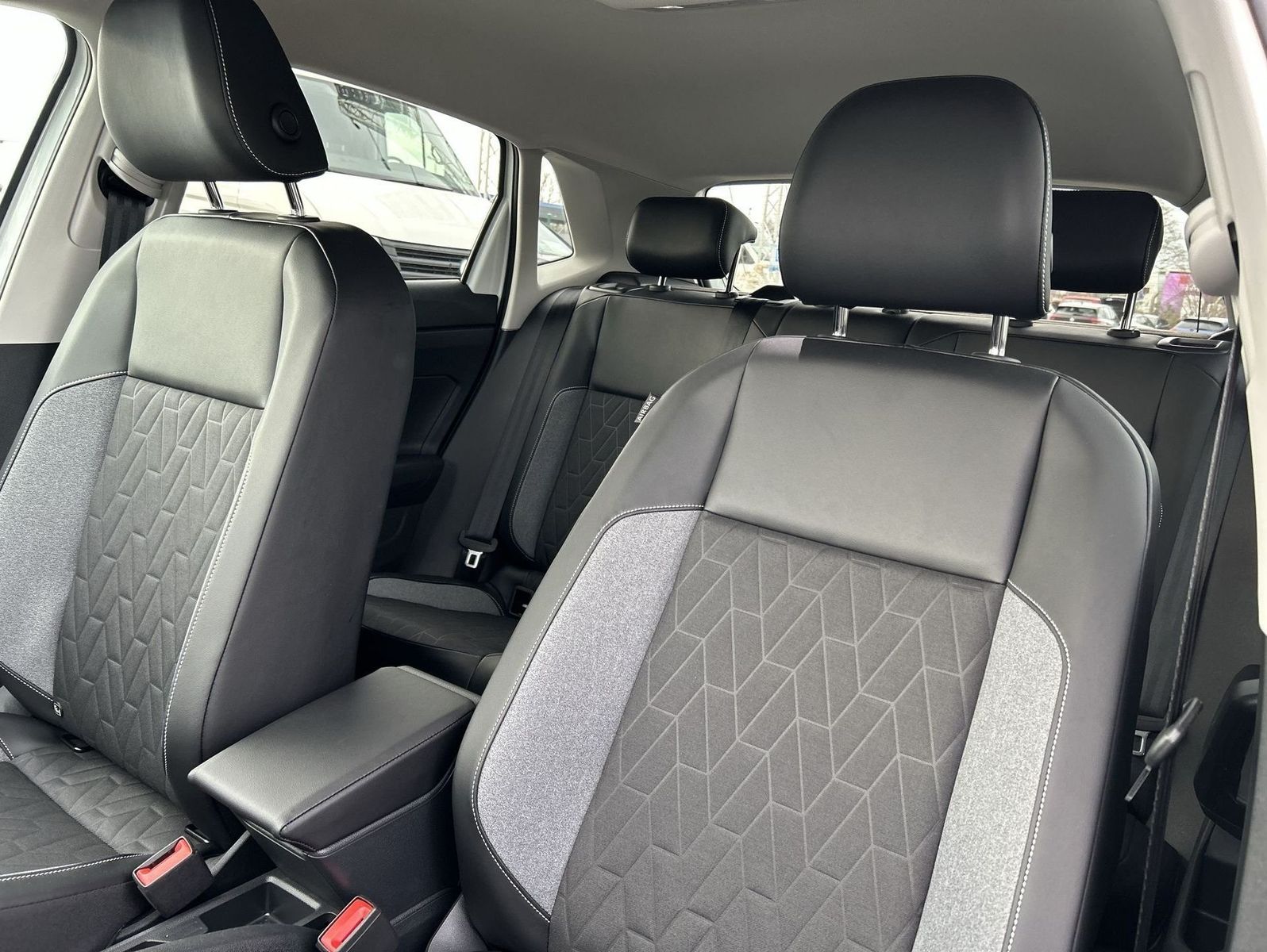 Volkswagen Polo - Bild 11