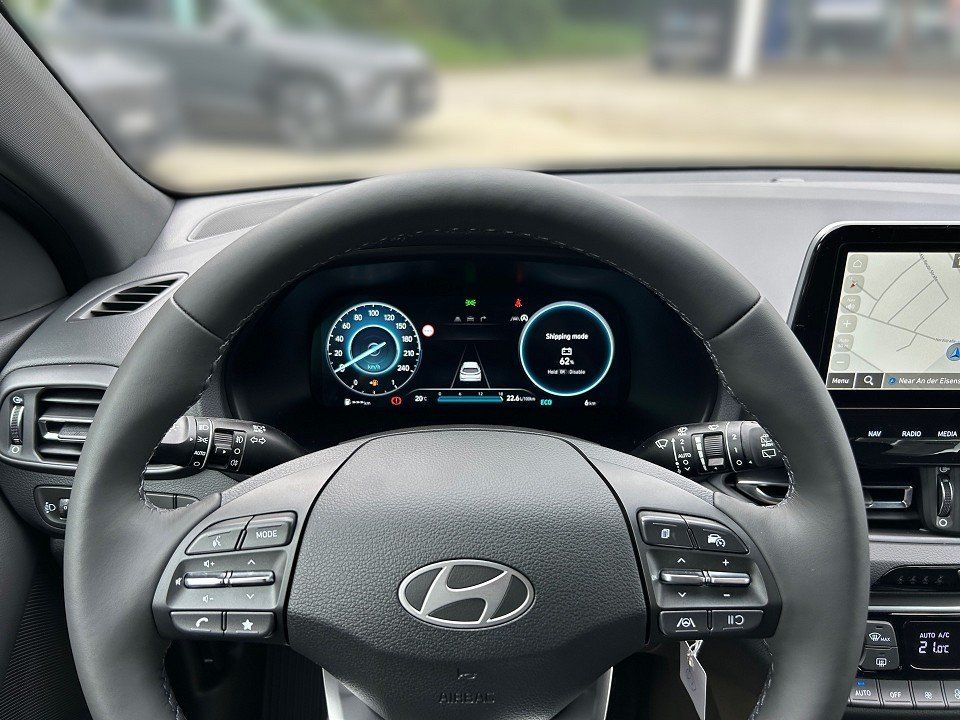 Fahrzeugabbildung Hyundai i30 MY25 1.5T 48V ADVANTAGE LED+NAVI 5J-GARANTIE