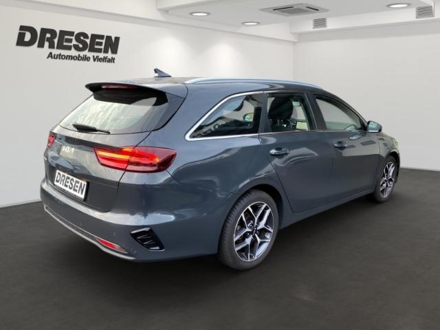 Kia Ceed_sw Sportswagon 1.5 T-GDI DCT Spirit Navi+Si