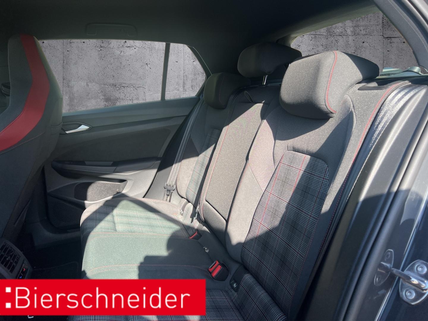 Volkswagen Golf GTI 8 2.0 TSI DSG Facelift ACC 17 KAMERA DA, миниатюра 8