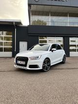 Audi S1 2.0 TFSI quattro Sportback - Audi S1 von privat