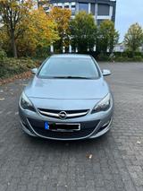 Opel Astra J 1.4 Lim Turbo 150 Jahre 140 PS - Opel Astra: 14 Turbo