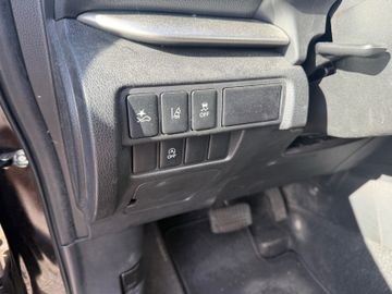 Mitsubishi Eclipse Cross - 12