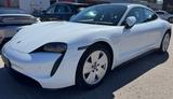 Porsche Taycan Luft/Pano/1-Hand/Performance Batterie - Porsche Taycan Gebrauchtwagen
