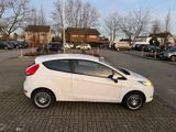 Ford Fiesta MK6 2011 - Ford Fiesta: Coupé