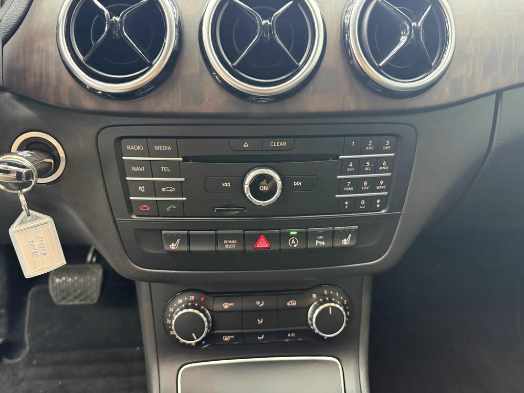 Mercedes-Benz B 220 CGI 4Matic, Navi, 7G-Tronic, AHK, Klima