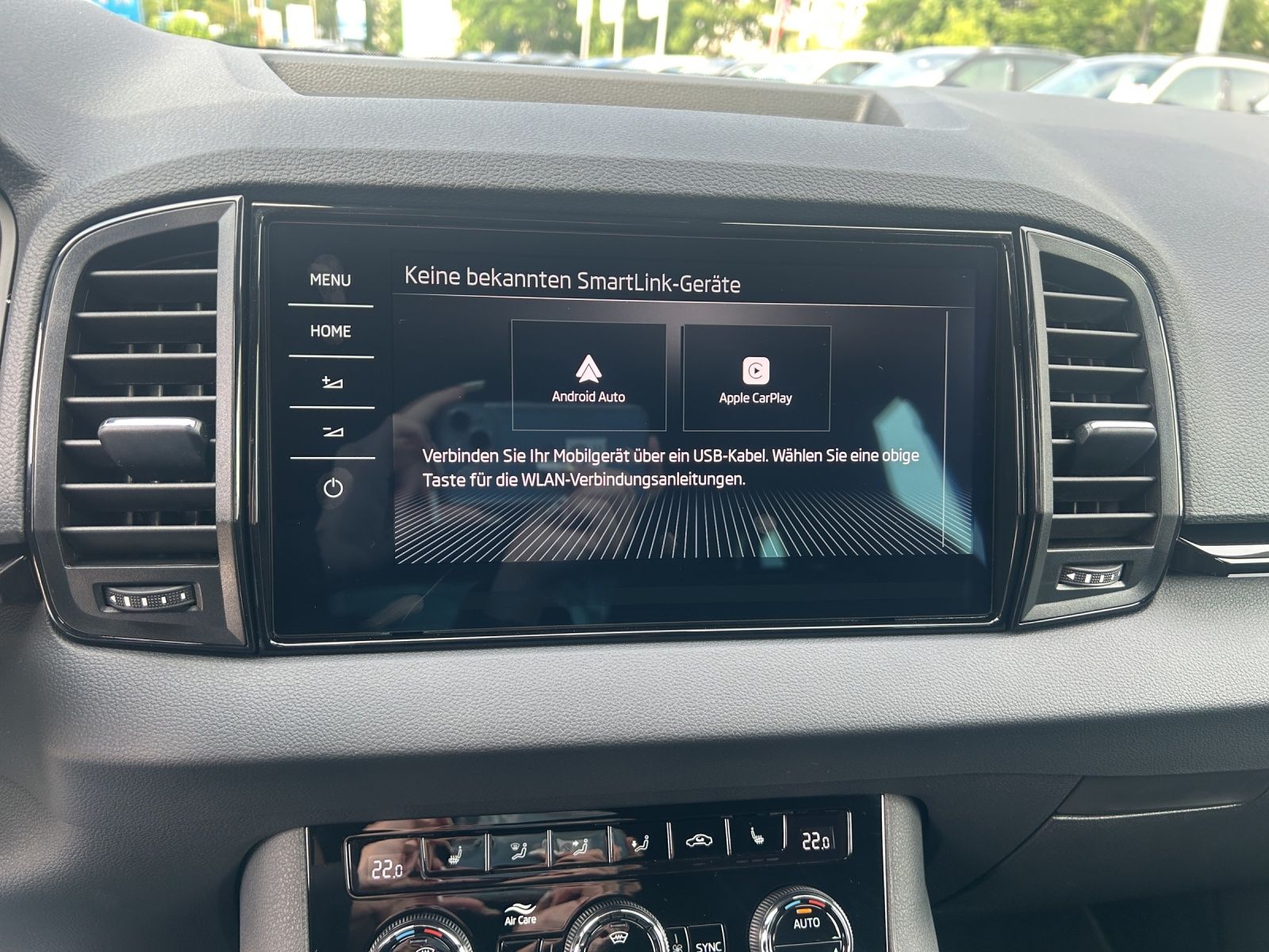 Fahrzeugabbildung SKODA Karoq 2.0 TSI Sportline 4x4 AHK MATRIX ACC