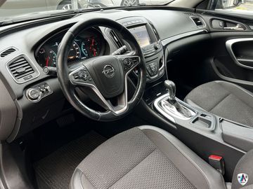 Opel Insignia - 9
