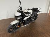 Triumph Street Triple 765 R mit Garantie und Zubehör - TRIUMPH STREET TRIPLE