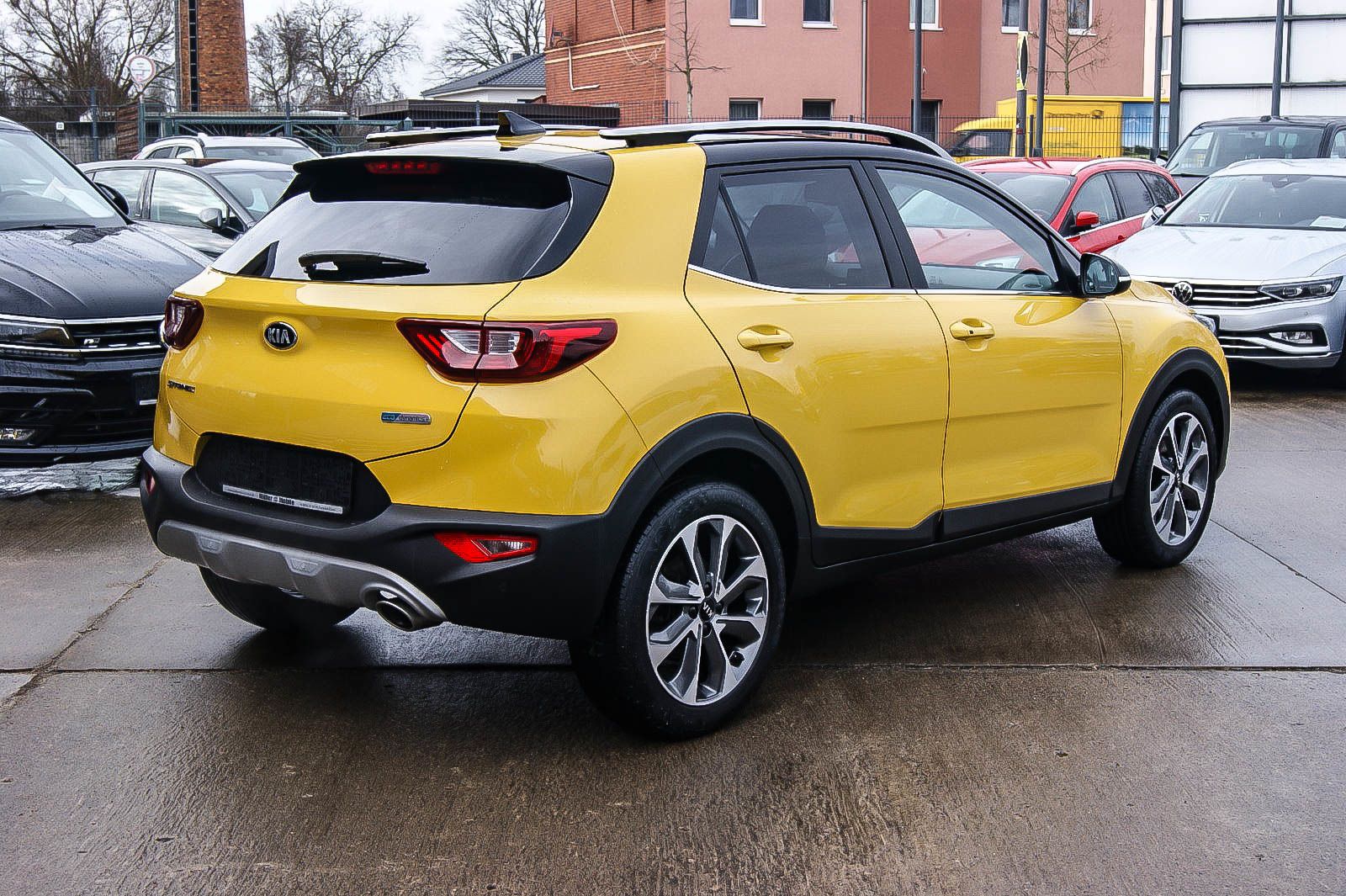 Fahrzeugabbildung Kia Stonic 1.0 T-GDI Mild-Hybrid Spirit FLORIDAGELB