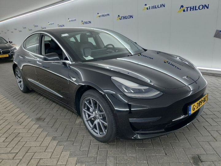 Tesla Model 3 Standard Plus RWD Standard Range Plus 81 imagem 2