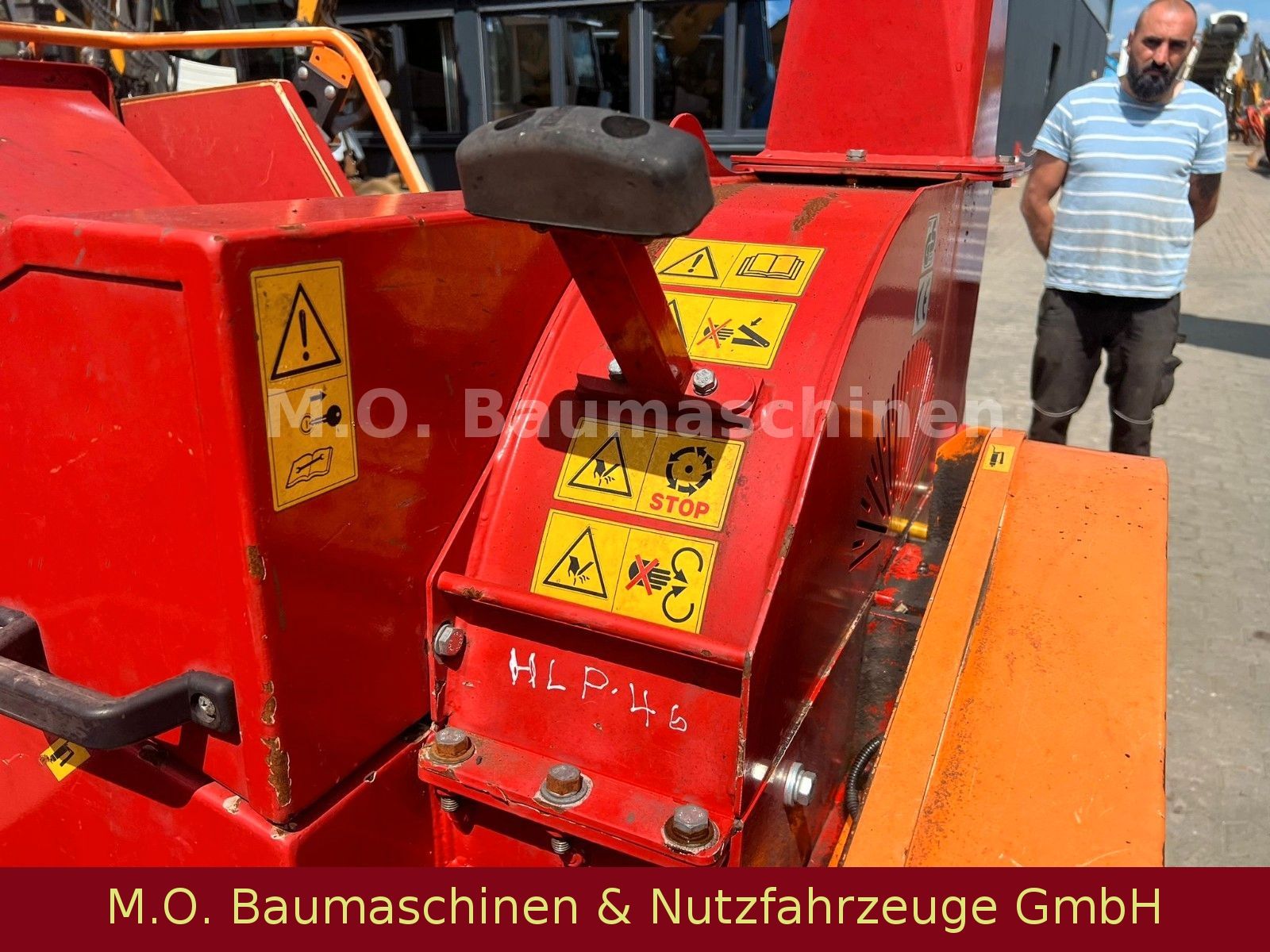 Fahrzeugabbildung Andere Dücker HM 200 / Holzhacker / 20 cm  / 8m³ /