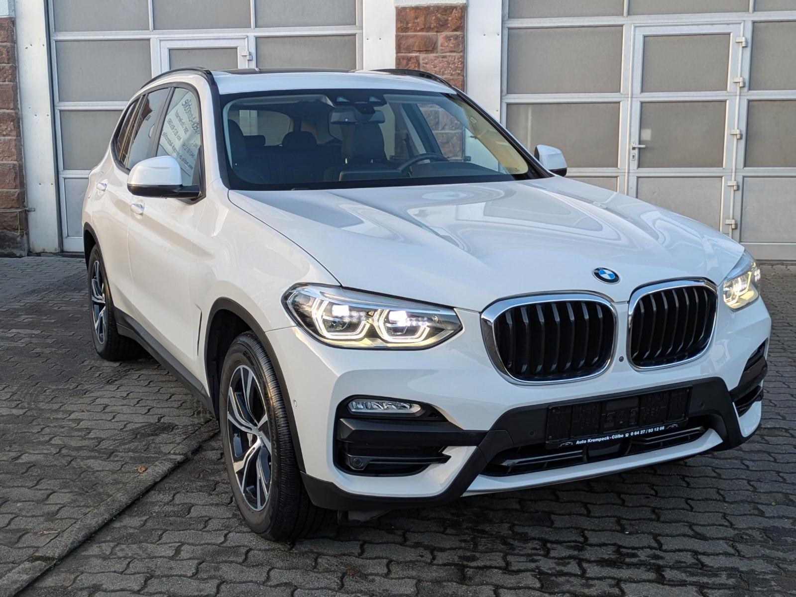BMW X3 xDrive 25 d Advantage / AHK / LEDER