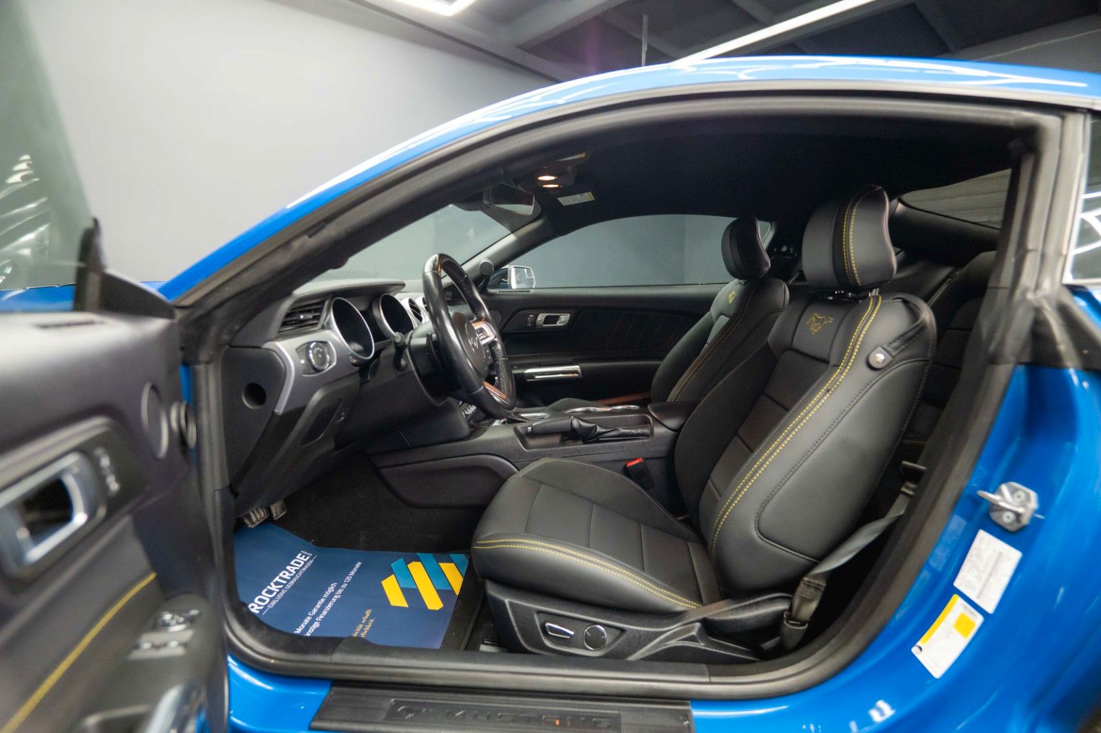 Fahrzeugabbildung Ford Mustang Shelby GT 500 Coupe Performance LED
