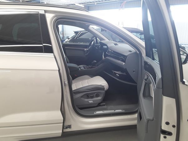Volkswagen Touareg - Bild 8