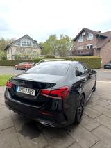 Mercedes-Benz A 250 4MATIC DCT  Limousine - Mercedes-Benz A 250 in Köln