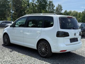 Volkswagen Touran - 5