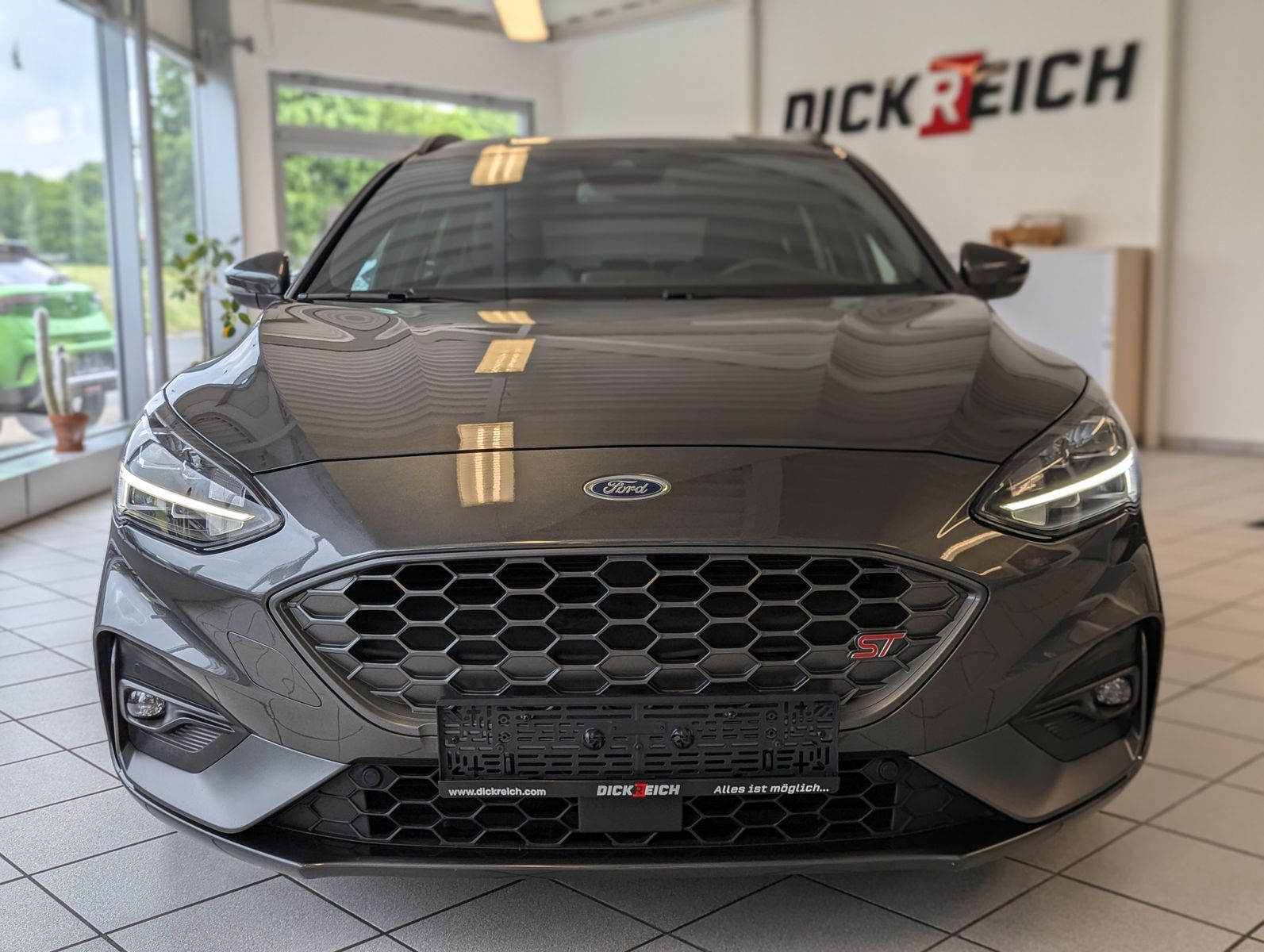 FORD Focus Turnier 2.0 ST Cam Winter-Paket AHK Navi - Image 2
