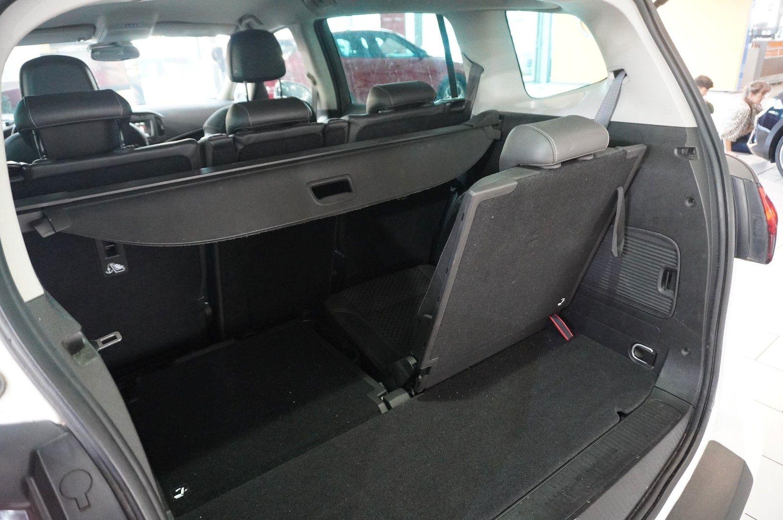 Fahrzeugabbildung Opel Zafira C 1.4T INNOV. 7-SITZ NAVI/LED/KAMERA/AHK