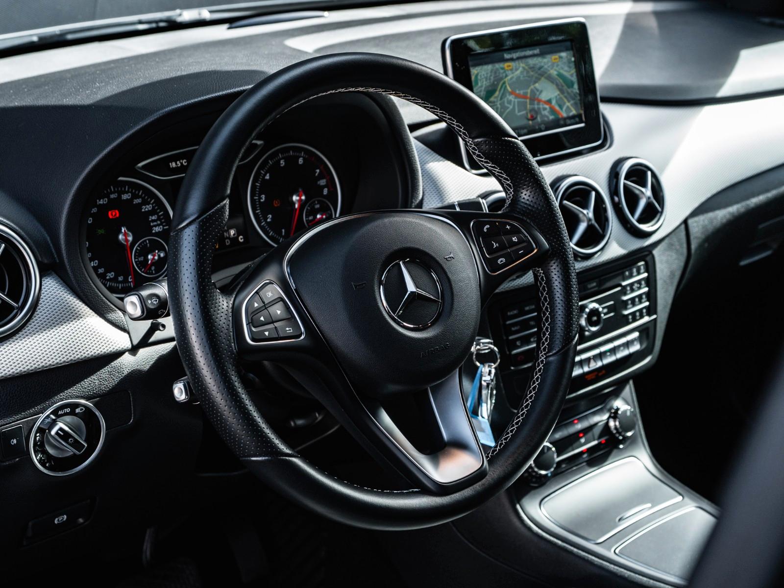 Mercedes-Benz B 180 Rentner Automatik TOP ZUSTAND
