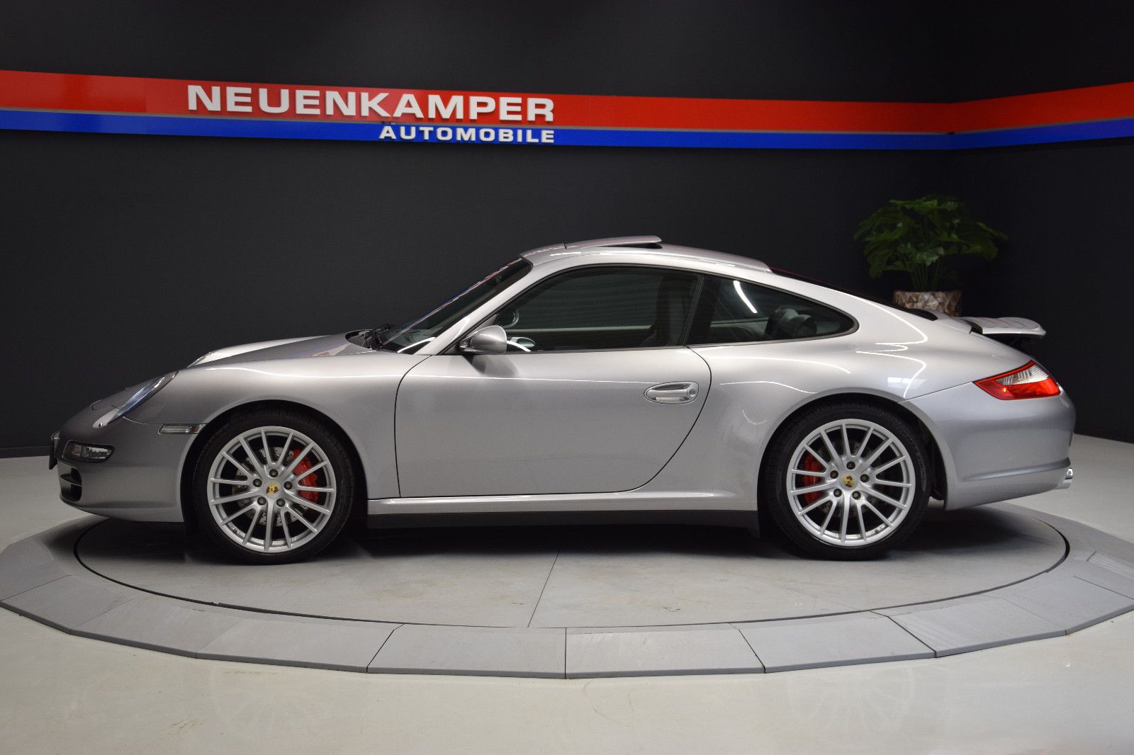 Fahrzeugabbildung Porsche 997 Carrera 4S Coupé Chrono-Plus Sport-AGA Bose