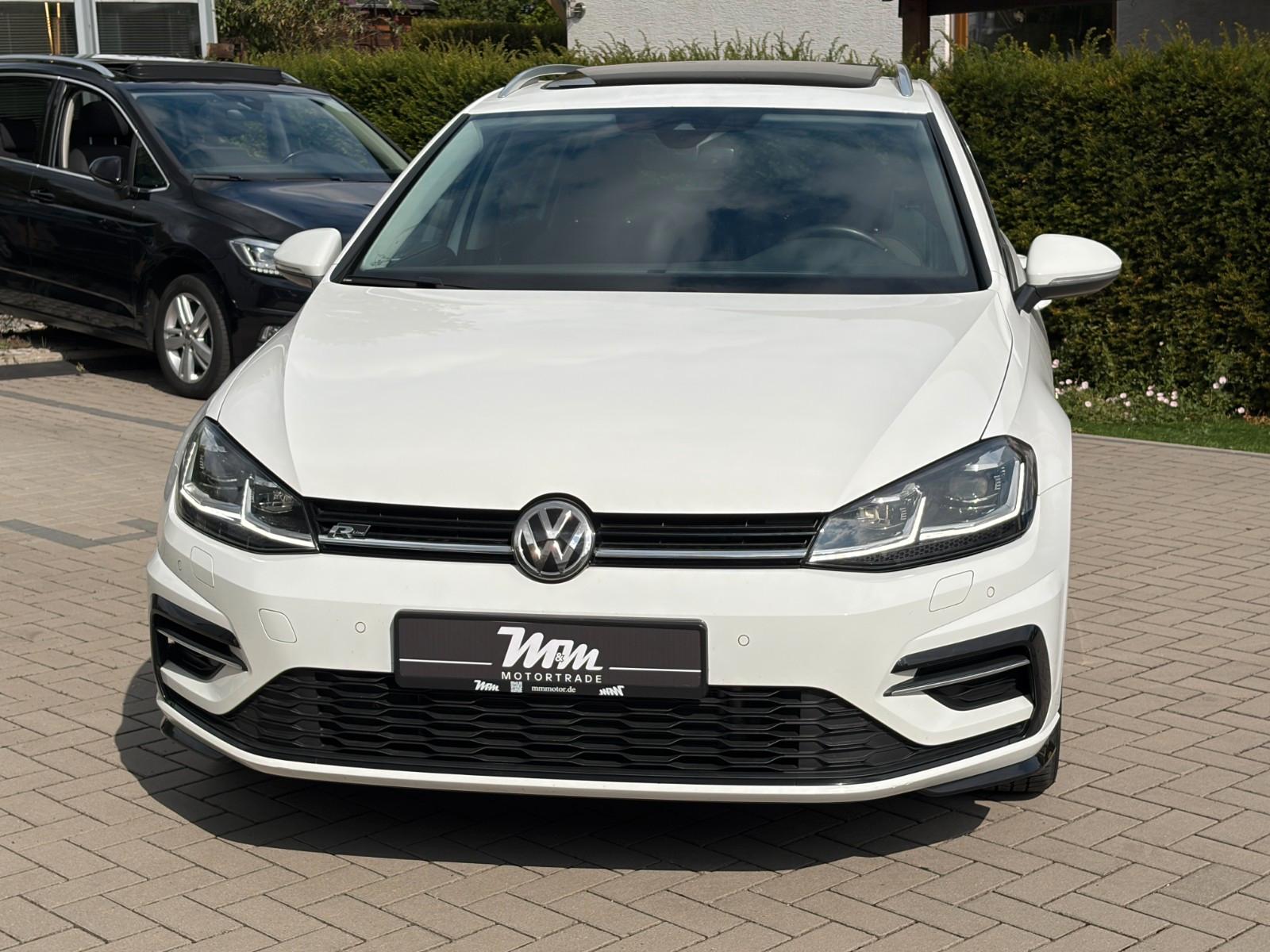 Volkswagen Golf VII Var Highline R Line*Pano*Kamera*ACC