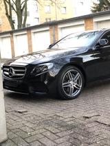 Mercedes-Benz E 220 d AMG Line Autom. AMG Line - Mercedes-Benz E 220 in Oberhausen
