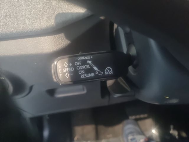 Fahrzeugabbildung SKODA Scala 1.0 TSI DSG Tour NAVI LED-MATRIX KAMERA AC
