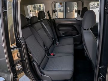 Ford Tourneo Connect 2.0 Titanium Kamera Navi ACC