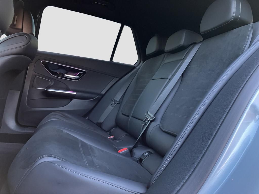 Fahrzeugabbildung Mercedes-Benz C 220 d T AMG*NIGHT*AHK*DISTR*TOTW*KAM*NAVI*LED