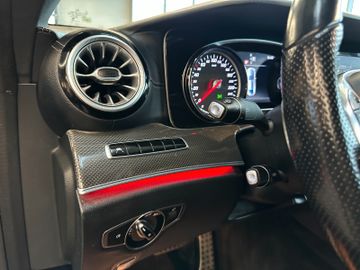 Mercedes-Benz E 200 E Coupe *AMG*360*Parkass*LED*