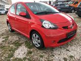 Toyota Aygo AYGO Club Automatic KLIMA TÜV NEU 5 TÜRIG - Toyota Aygo (X) aus 2008