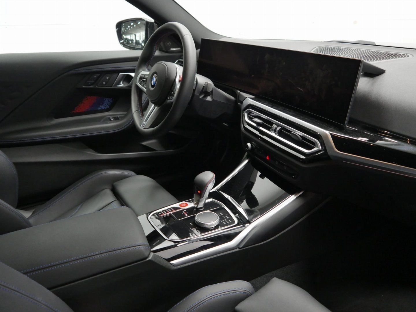 Fahrzeugabbildung BMW M2 Coupé M Compound-Bremse, Harman & Kardon