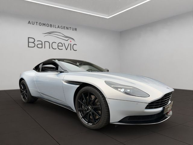 Aston Martin DB11 V8*Lightningsilver*newservice*check at AM