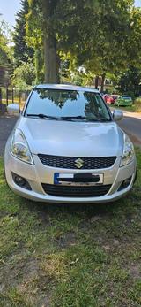 Suzuki Swift 2012 / * TÜV bis 2027 / 5 Türen - Suzuki Swift Gebrauchtwagen in Berlin