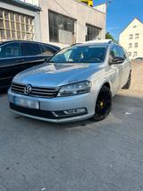 Volkswagen Vw Passat B7 Variant - Volkswagen Passat aus 2012: Variant